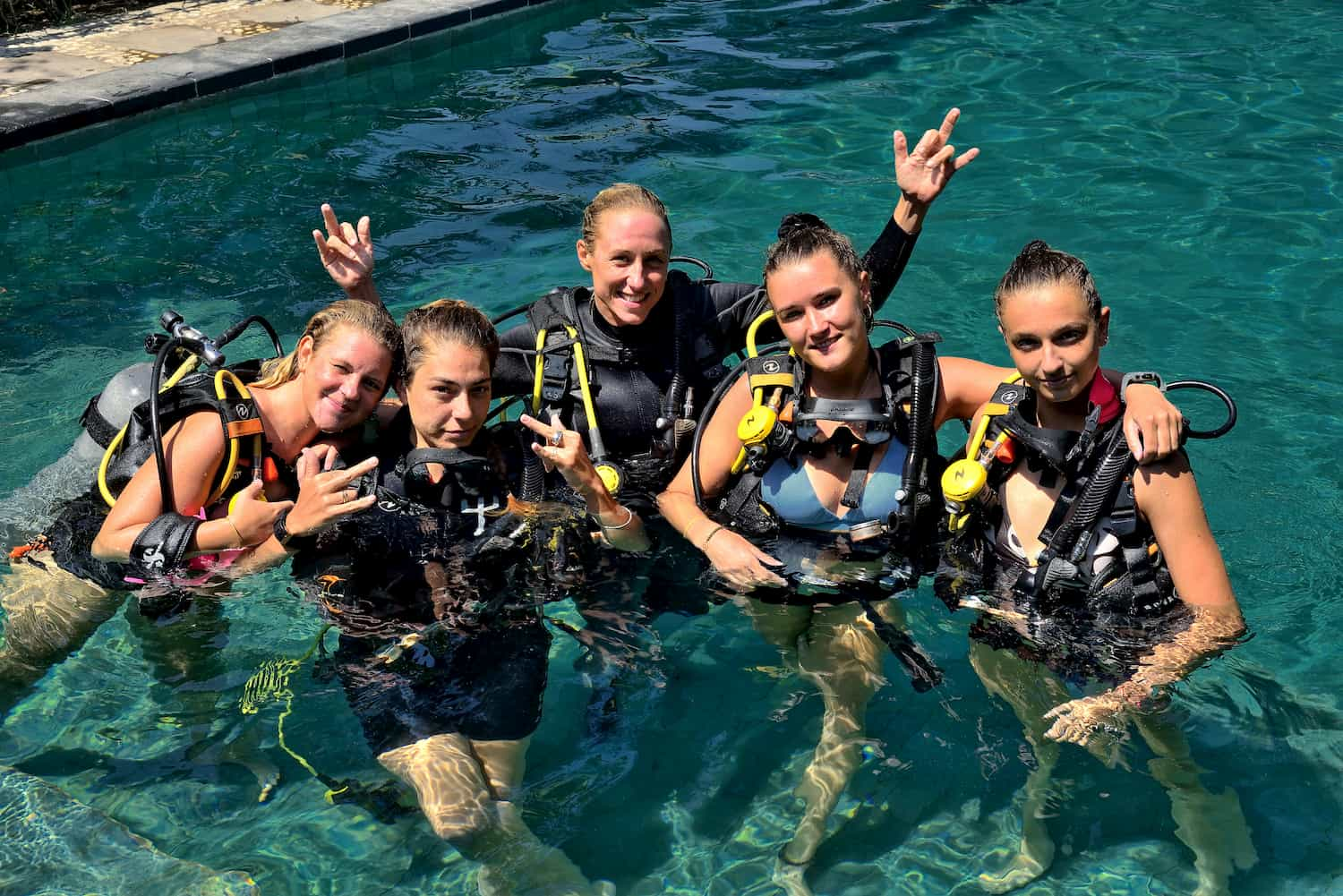 During your Divemaster course you will be teached about the roles and characteristics of a Divemaster