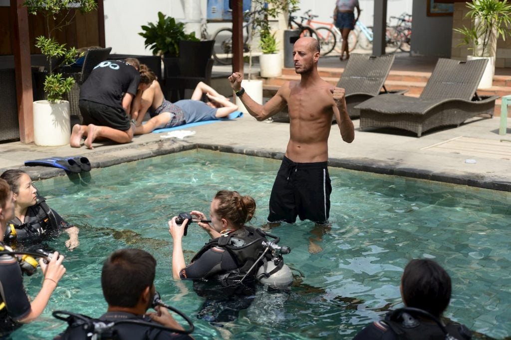 Our Dive Instructors are missing teaching diving